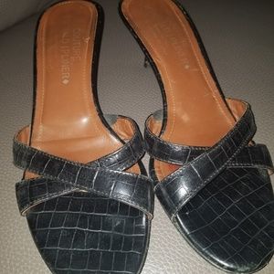 Donald J. Pliner Black Sandals Size 8.5